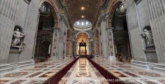Visita virtual (3D-360º) a Basílica de San Pedro: Pasillo Nave Central