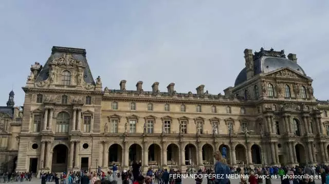 Musee du Louvre, Paris, Francia 640w