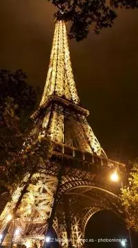 Tour Eiffel - Parc du Champ-de-Mars, Paris, Francia 640w