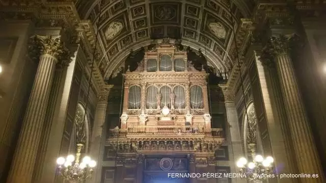 L eglise de la Madeleine, Place de la Madeleine, Paris, Francia 640w