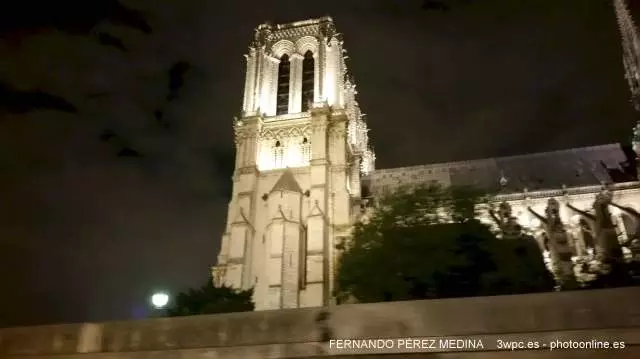 Catedral de Notre Dame, Parvis Notre-Dame - place Jean-Paul-II, Paris, Francia 640w