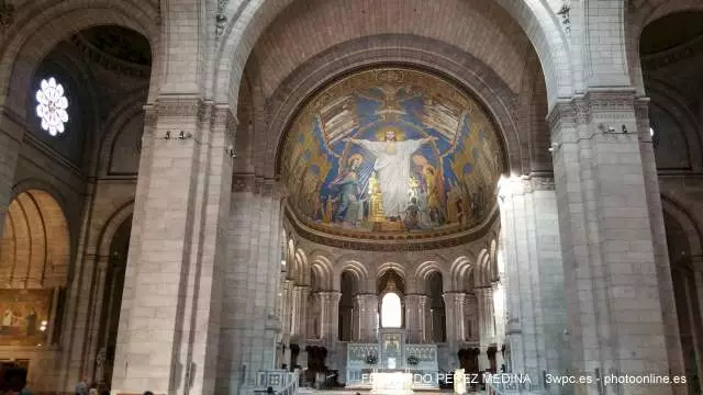 Basilica del Sacre Cœur, Rue du Chevalier de la Barre, Paris, Francia 640w