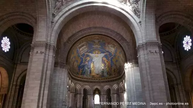 Basilica del Sacre Cœur, Rue du Chevalier de la Barre, Paris, Francia 640w