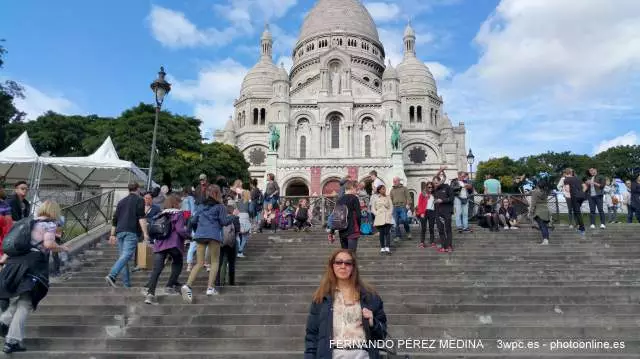 Basilica del Sacre Cœur, Rue du Chevalier de la Barre, Paris, Francia 640w