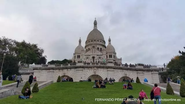 Basilica del Sacre Cœur, Rue du Chevalier de la Barre, Paris, Francia 640w