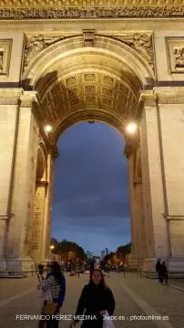 L Arc de Triomphe de l Etoile, Paris, Francia 640w