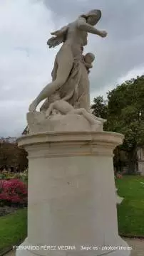 Jardin de las Tullerias, Rue de Rivoli, Paris, Francia 640w