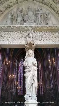 Sainte-Chapelle, Boulevard du Palais, Paris, Francia 640w