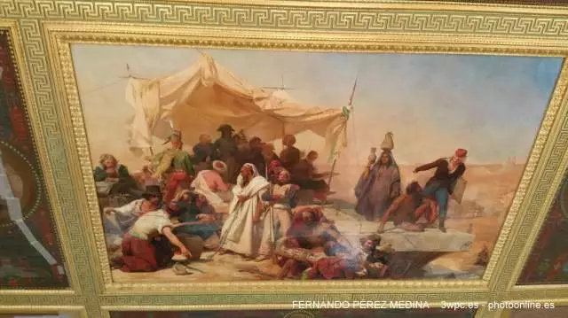 Musee du Louvre, Rue de Rivoli, Paris, Francia 640w